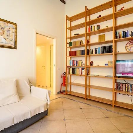 Apartment Quattro Cantoni Monti *