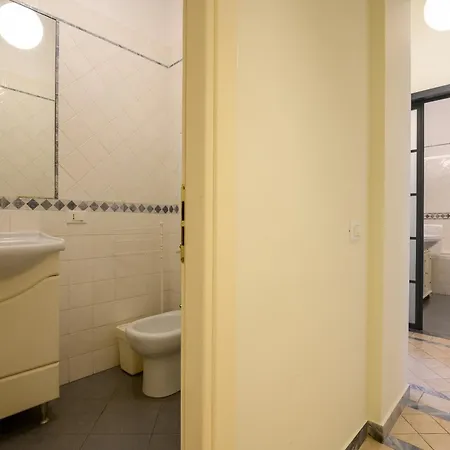 Quattro Cantoni Monti Rom