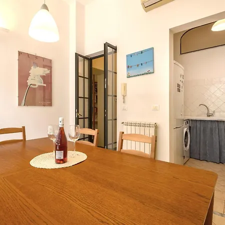 Quattro Cantoni Monti Rom