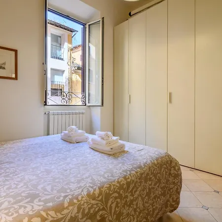 Apartment Quattro Cantoni Monti Rom